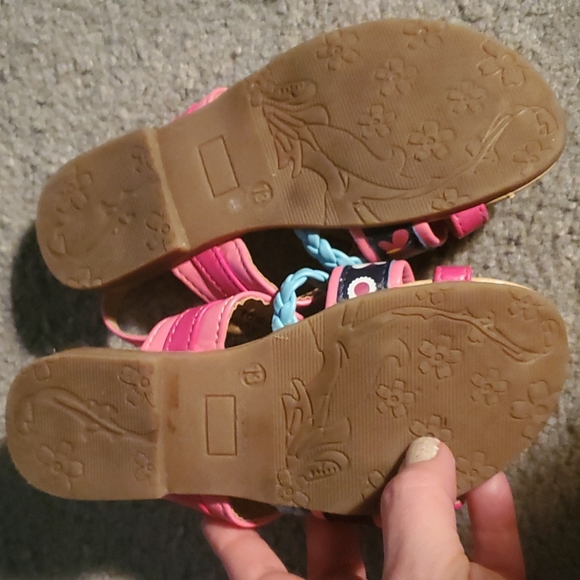 Avon 13 multicolored butterfly sandals - Picture 7 of 8